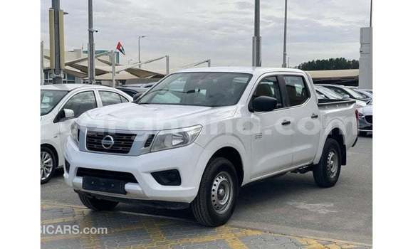 Ra Imported Nissan Navara funfun Ọkọ̀ in Import - Dubai ni Ashanti Ra Imported Nissan Navara funfun Ọkọ̀ in Import - Dubai ni Ashanti
