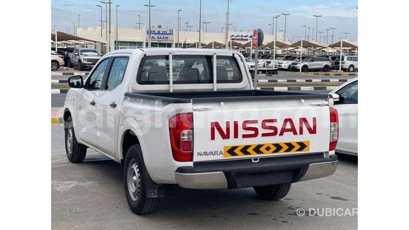 Big with watermark nissan navara ashanti import dubai 52854