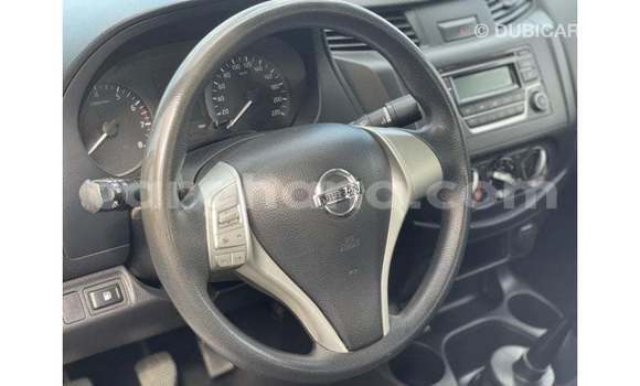 Ra Imported Nissan Navara funfun Ọkọ̀ in Import - Dubai ni Ashanti Ra Imported Nissan Navara funfun Ọkọ̀ in Import - Dubai ni Ashanti