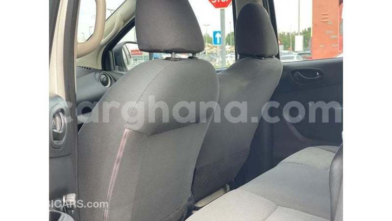 Big with watermark nissan navara ashanti import dubai 52854