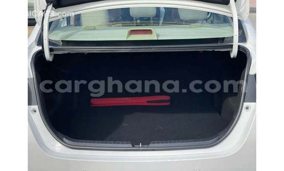 Buy Import Toyota Yaris White Car in Import - Dubai in Ashanti Buy Import Toyota Yaris White Car in Import - Dubai in Ashanti