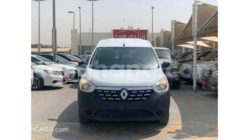 Big with watermark renault 19 ashanti import dubai 52856