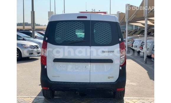 Ra Imported Renault 19 funfun Ọkọ̀ in Import - Dubai ni Ashanti Ra Imported Renault 19 funfun Ọkọ̀ in Import - Dubai ni Ashanti