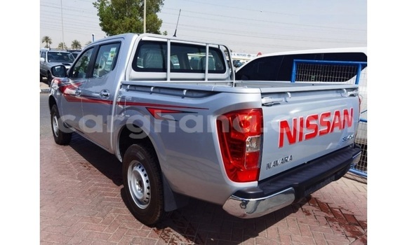 Sayi Na hannu Nissan Navara Azurfa Mota in Accra a Greater Accra Sayi Na hannu Nissan Navara Azurfa Mota in Accra a Greater Accra