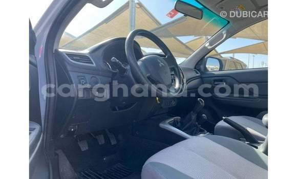 Ra Imported Mitsubishi L200 funfun Ọkọ̀ in Import - Dubai ni Ashanti Ra Imported Mitsubishi L200 funfun Ọkọ̀ in Import - Dubai ni Ashanti
