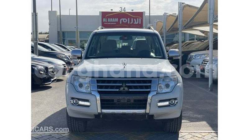 Big with watermark mitsubishi pajero ashanti import dubai 52868