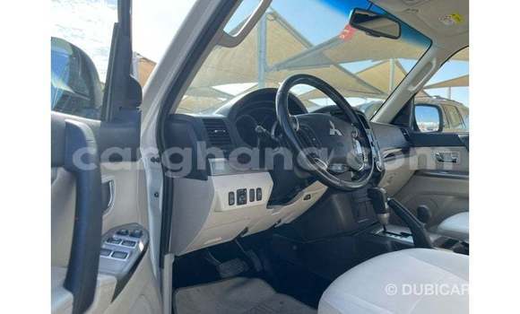 Ra Imported Mitsubishi Pajero funfun Ọkọ̀ in Import - Dubai ni Ashanti Ra Imported Mitsubishi Pajero funfun Ọkọ̀ in Import - Dubai ni Ashanti
