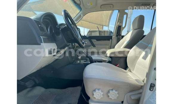 Ra Imported Mitsubishi Pajero funfun Ọkọ̀ in Import - Dubai ni Ashanti Ra Imported Mitsubishi Pajero funfun Ọkọ̀ in Import - Dubai ni Ashanti