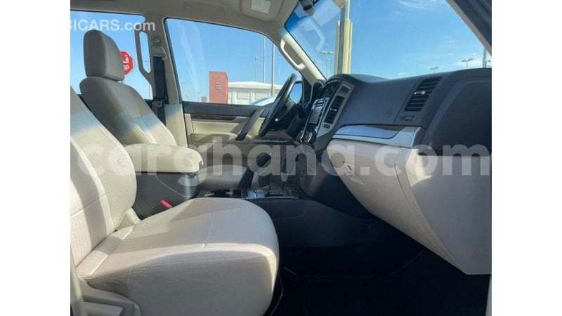 Big with watermark mitsubishi pajero ashanti import dubai 52873