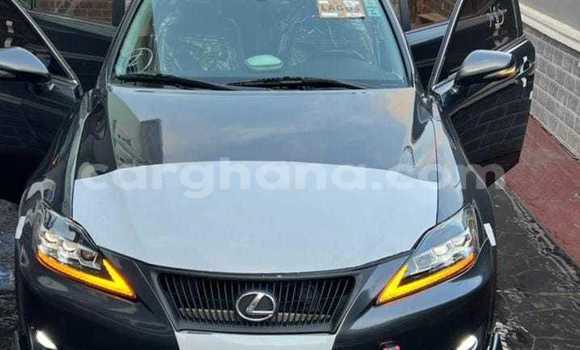 Sayi Na hannu Lexus IS Black Mota in Sekondi–Takoradi Metropolitan a Yamma