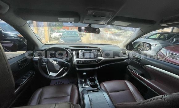 Buy Used Toyota Highlander Red Car in Accra in Greater Accra Buy Used Toyota Highlander Red Car in Accra in Greater Accra
