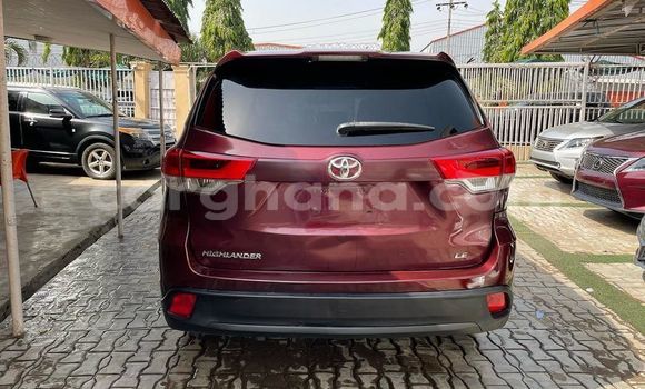 Buy Used Toyota Highlander Red Car in Accra in Greater Accra Buy Used Toyota Highlander Red Car in Accra in Greater Accra