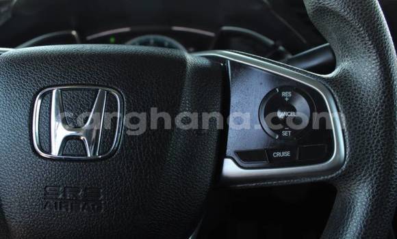 Sayi Na hannu Honda Civic Black Mota in Accra a Greater Accra Sayi Na hannu Honda Civic Black Mota in Accra a Greater Accra