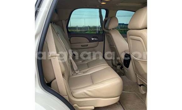 Ra Imported Chevrolet Tahoe funfun Ọkọ̀ in Import - Dubai ni Ashanti Ra Imported Chevrolet Tahoe funfun Ọkọ̀ in Import - Dubai ni Ashanti