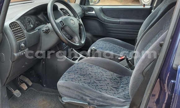Ra Àlòkù Opel Zafira Blue Ọkọ̀ in Sekondi–Takoradi Metropolitan ni Oorun Ra Àlòkù Opel Zafira Blue Ọkọ̀ in Sekondi–Takoradi Metropolitan ni Oorun