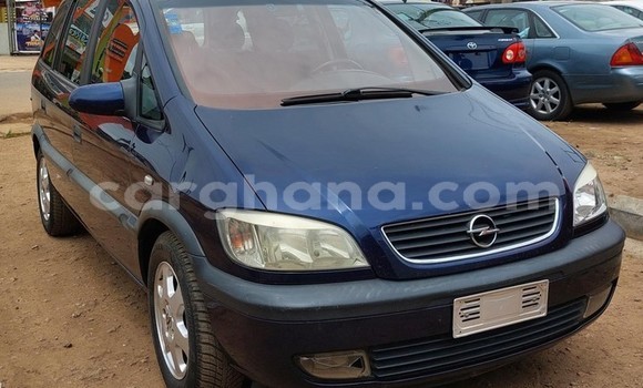 Ra Àlòkù Opel Zafira Blue Ọkọ̀ in Sekondi–Takoradi Metropolitan ni Oorun Ra Àlòkù Opel Zafira Blue Ọkọ̀ in Sekondi–Takoradi Metropolitan ni Oorun