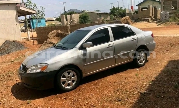 Ra Àlòkù Toyota Corolla Miiran Ọkọ̀ in Accra ni Greater Accra Ra Àlòkù Toyota Corolla Miiran Ọkọ̀ in Accra ni Greater Accra