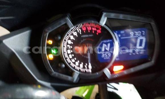 Ra Àlòkù Kawasaki Ninja ZX-10R Alawọ ewe Mọto in Sekondi–Takoradi Metropolitan ni Oorun Ra Àlòkù Kawasaki Ninja ZX-10R Alawọ ewe Mọto in Sekondi–Takoradi Metropolitan ni Oorun