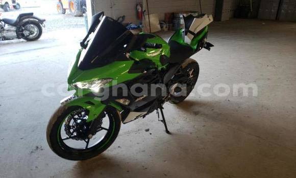 Ra Àlòkù Kawasaki Ninja ZX-10R Alawọ ewe Mọto in Sekondi–Takoradi Metropolitan ni Oorun Ra Àlòkù Kawasaki Ninja ZX-10R Alawọ ewe Mọto in Sekondi–Takoradi Metropolitan ni Oorun