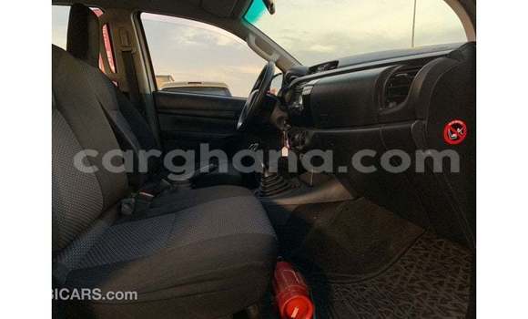 Ra Imported Toyota Hilux funfun Ọkọ̀ in Import - Dubai ni Ashanti Ra Imported Toyota Hilux funfun Ọkọ̀ in Import - Dubai ni Ashanti