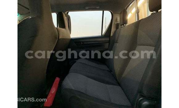 Ra Imported Toyota Hilux funfun Ọkọ̀ in Import - Dubai ni Ashanti Ra Imported Toyota Hilux funfun Ọkọ̀ in Import - Dubai ni Ashanti