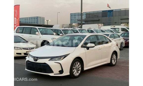Sayi Imported Toyota Corolla White Mota in Import - Dubai a Ashanti Sayi Imported Toyota Corolla White Mota in Import - Dubai a Ashanti
