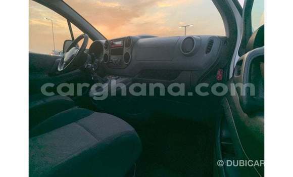 Ra Imported Peugeot Partner funfun Ọkọ̀ in Import - Dubai ni Ashanti Ra Imported Peugeot Partner funfun Ọkọ̀ in Import - Dubai ni Ashanti