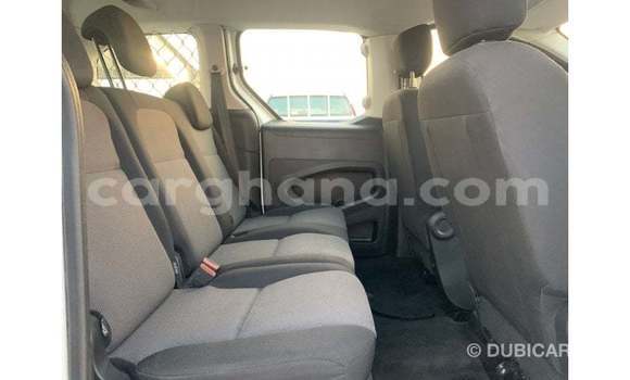 Ra Imported Peugeot Partner funfun Ọkọ̀ in Import - Dubai ni Ashanti Ra Imported Peugeot Partner funfun Ọkọ̀ in Import - Dubai ni Ashanti