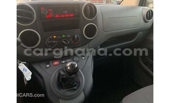 Ra Imported Peugeot Partner funfun Ọkọ̀ in Import - Dubai ni Ashanti Ra Imported Peugeot Partner funfun Ọkọ̀ in Import - Dubai ni Ashanti