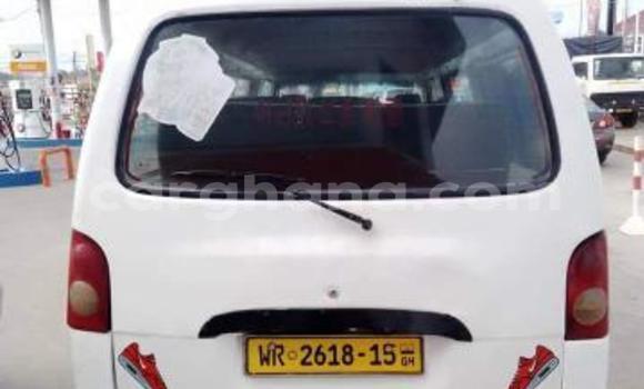 Ra Àlòkù Hyundai H1 funfun Ọkọ̀ in Sekondi–Takoradi Metropolitan ni Oorun Ra Àlòkù Hyundai H1 funfun Ọkọ̀ in Sekondi–Takoradi Metropolitan ni Oorun