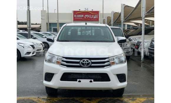 Ra Imported Toyota Hilux funfun Ọkọ̀ in Import - Dubai ni Ashanti Ra Imported Toyota Hilux funfun Ọkọ̀ in Import - Dubai ni Ashanti