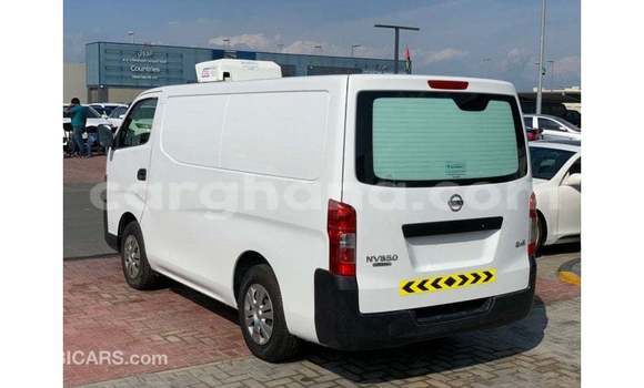 Ra Imported Nissan Urvan funfun Ọkọ̀ in Import - Dubai ni Ashanti Ra Imported Nissan Urvan funfun Ọkọ̀ in Import - Dubai ni Ashanti