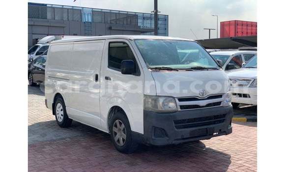 Ra Imported Toyota Hiace funfun Ọkọ̀ in Import - Dubai ni Ashanti Ra Imported Toyota Hiace funfun Ọkọ̀ in Import - Dubai ni Ashanti