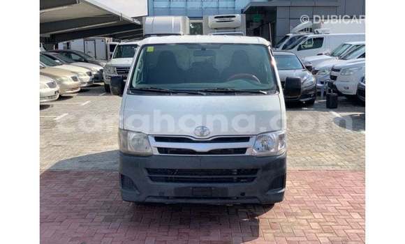 Ra Imported Toyota Hiace funfun Ọkọ̀ in Import - Dubai ni Ashanti Ra Imported Toyota Hiace funfun Ọkọ̀ in Import - Dubai ni Ashanti