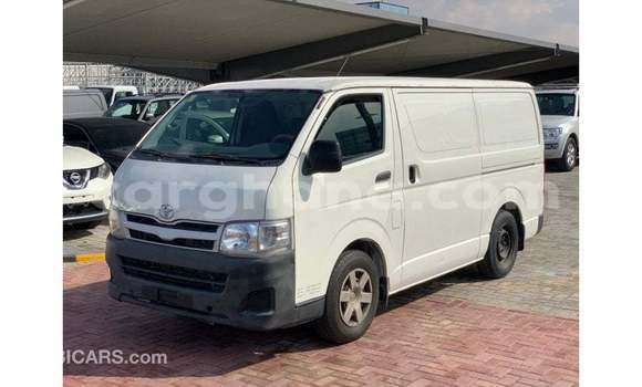 Ra Imported Toyota Hiace funfun Ọkọ̀ in Import - Dubai ni Ashanti Ra Imported Toyota Hiace funfun Ọkọ̀ in Import - Dubai ni Ashanti