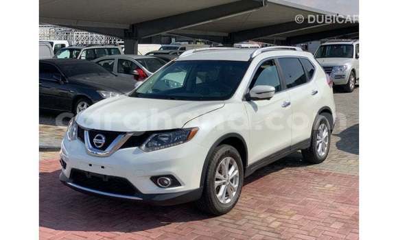 Ra Imported Nissan Rogue funfun Ọkọ̀ in Import - Dubai ni Ashanti Ra Imported Nissan Rogue funfun Ọkọ̀ in Import - Dubai ni Ashanti