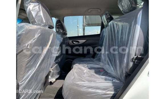 Ra Imported Nissan Rogue funfun Ọkọ̀ in Import - Dubai ni Ashanti Ra Imported Nissan Rogue funfun Ọkọ̀ in Import - Dubai ni Ashanti