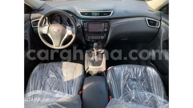 Big with watermark nissan rogue ashanti import dubai 52937