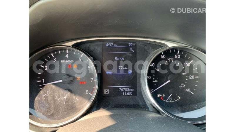 Big with watermark nissan rogue ashanti import dubai 52937