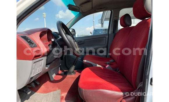 Sayi Imported Toyota Hilux White Mota in Import - Dubai a Ashanti Sayi Imported Toyota Hilux White Mota in Import - Dubai a Ashanti