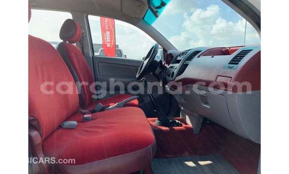 Sayi Imported Toyota Hilux White Mota in Import - Dubai a Ashanti Sayi Imported Toyota Hilux White Mota in Import - Dubai a Ashanti