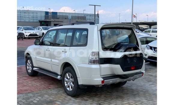 Ra Imported Mitsubishi Pajero funfun Ọkọ̀ in Import - Dubai ni Ashanti Ra Imported Mitsubishi Pajero funfun Ọkọ̀ in Import - Dubai ni Ashanti
