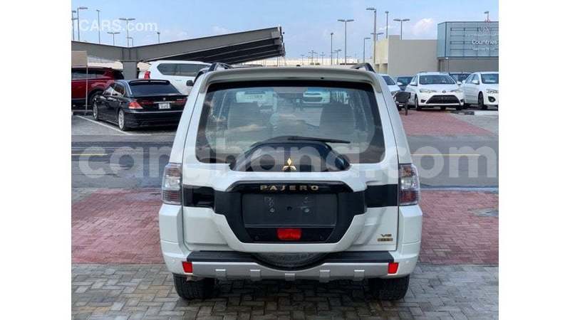 Big with watermark mitsubishi pajero ashanti import dubai 52939