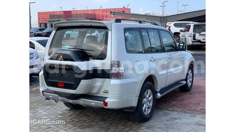 Big with watermark mitsubishi pajero ashanti import dubai 52939