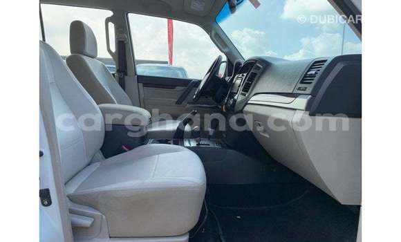Ra Imported Mitsubishi Pajero funfun Ọkọ̀ in Import - Dubai ni Ashanti Ra Imported Mitsubishi Pajero funfun Ọkọ̀ in Import - Dubai ni Ashanti
