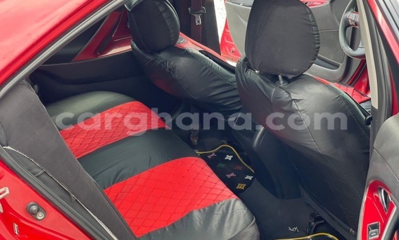 Sayi Na hannu Toyota Camry Red Mota in Accra a Greater Accra Sayi Na hannu Toyota Camry Red Mota in Accra a Greater Accra