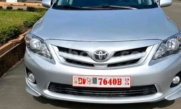 Ra Àlòkù Toyota Corolla Silver Ọkọ̀ in Accra ni Greater Accra Ra Àlòkù Toyota Corolla Silver Ọkọ̀ in Accra ni Greater Accra