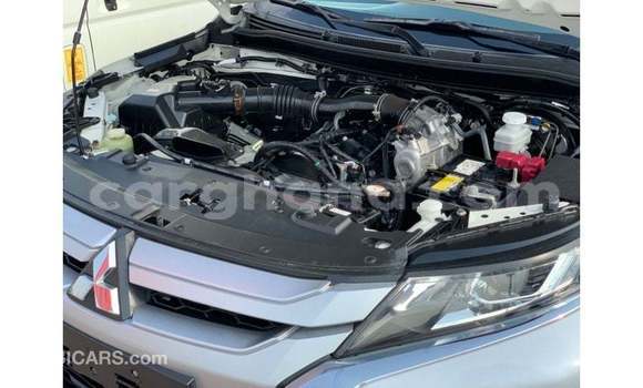 Ra Imported Mitsubishi L200 funfun Ọkọ̀ in Import - Dubai ni Ashanti Ra Imported Mitsubishi L200 funfun Ọkọ̀ in Import - Dubai ni Ashanti