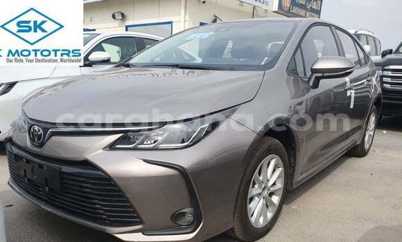 Sayi Imported Toyota Corolla Brown Mota in Import - Dubai a Ashanti