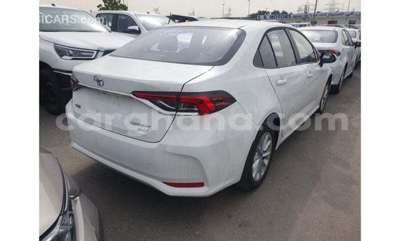 Buy Import Toyota Corolla White Car in Import - Dubai in Ashanti Buy Import Toyota Corolla White Car in Import - Dubai in Ashanti